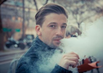 INCRIMINATING ECIG NO MATTER WHAT IS BECOMING A NEW NATIONAL SPORT