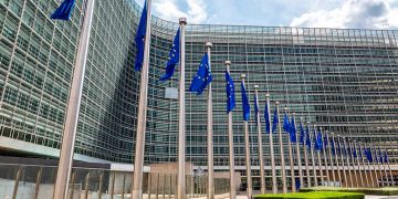 EU and e-cigarettes: no scientific evidence to support the SCHEER conclusions