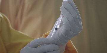 Does smoking affect the antibodies level induced by Covid-19 vaccine?