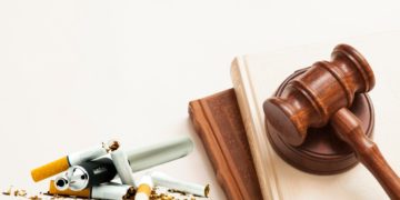 Smoking cessation policies in Brazil and UK: the law behind ecig